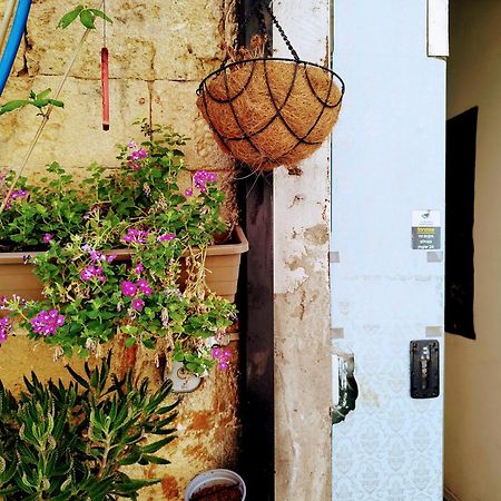 Albergue Polihosts Old Jaffa Tel Aviv Exterior foto
