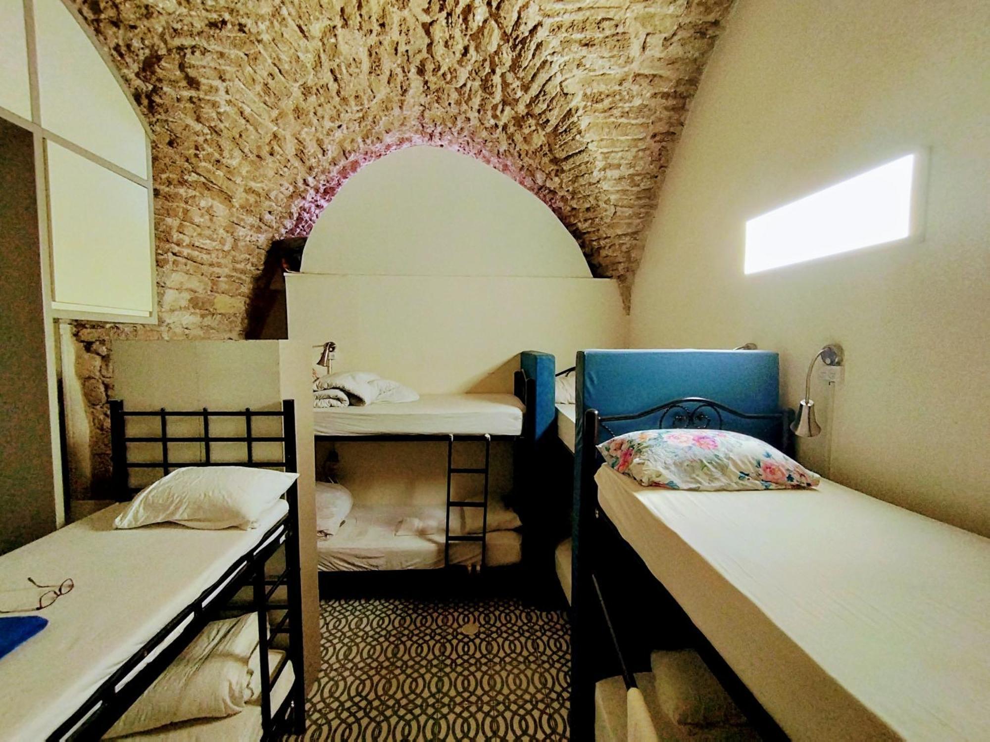 Albergue Polihosts Old Jaffa Tel Aviv Exterior foto